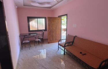 1st floor of the house for rent in Siolim.