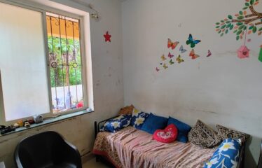 Flat for sale in Guirim.