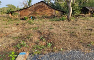 Plot for sale at Tivim.