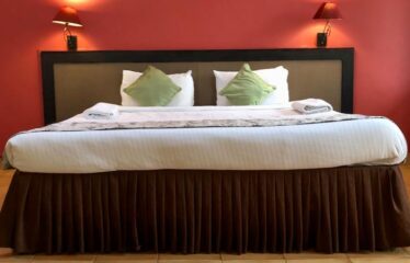 Flat for sale at Candolim.