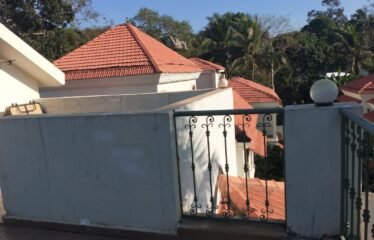 Villa for sale in Assagao.