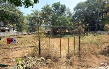 Plot for sale at Siolim.